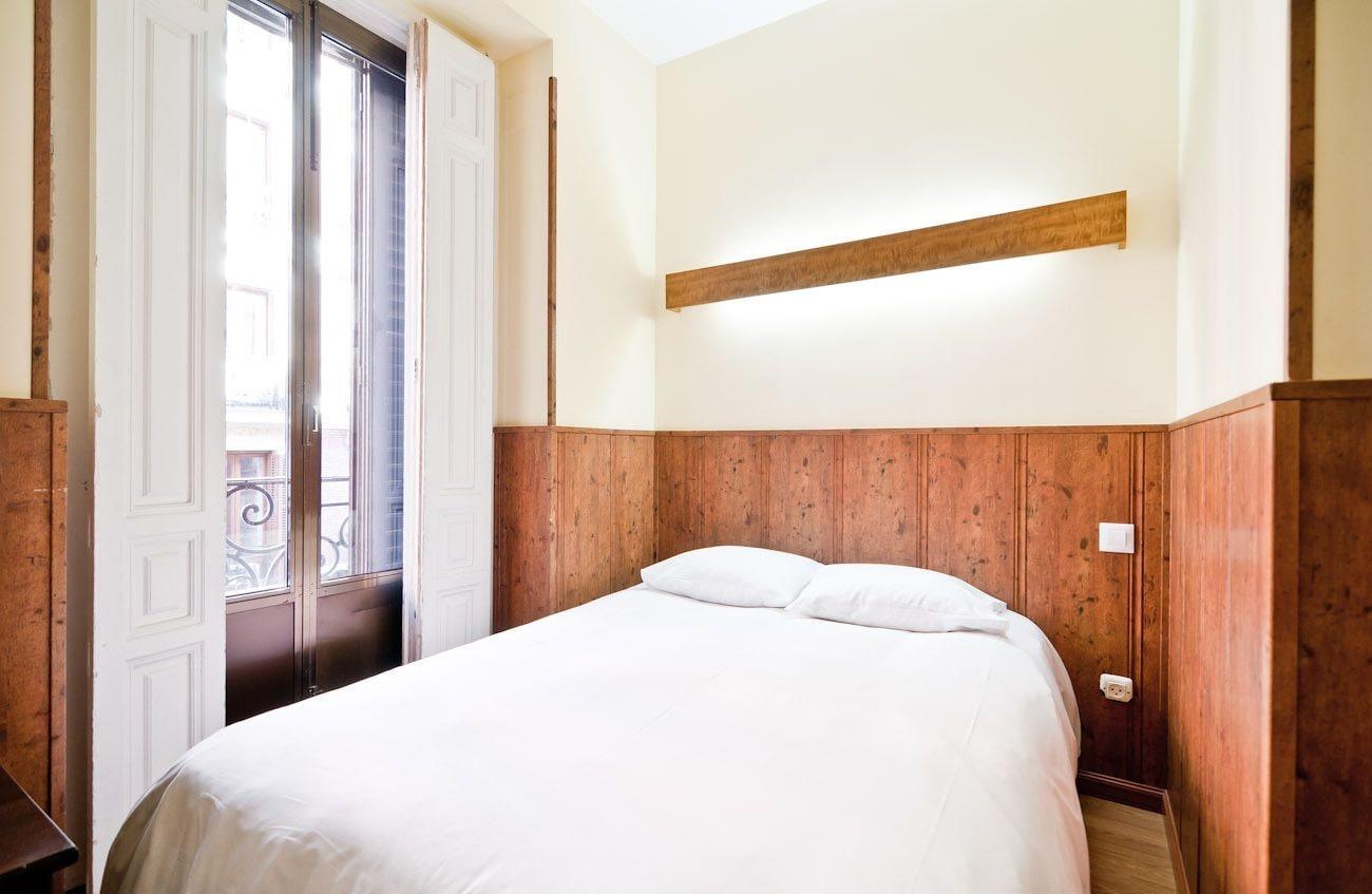 Hostal Asuncion Мадрид Екстериор снимка