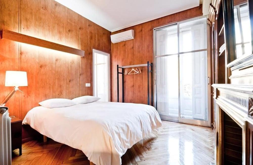 Hostal Asuncion Мадрид Екстериор снимка