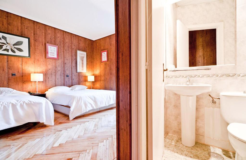 Hostal Asuncion Мадрид Стая снимка
