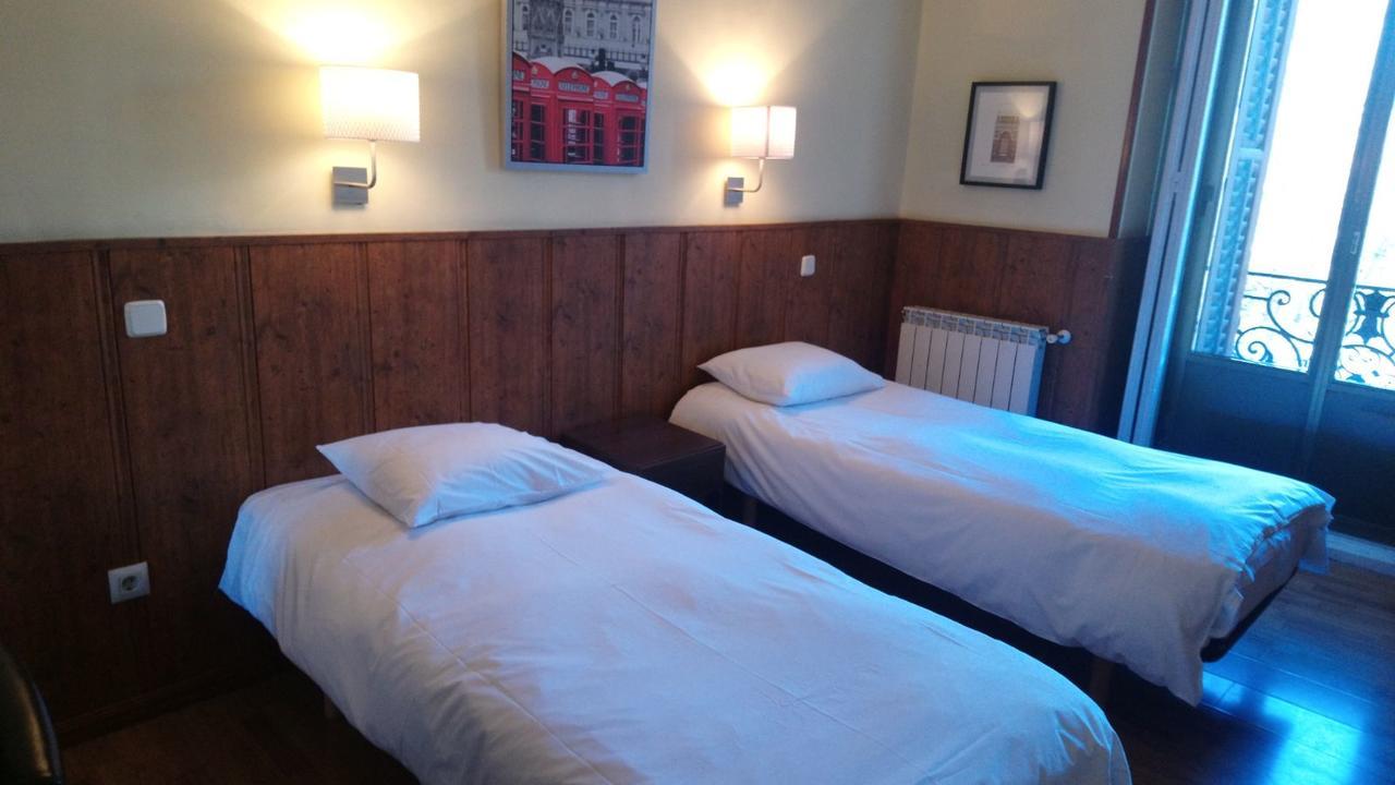 Hostal Asuncion Мадрид Екстериор снимка